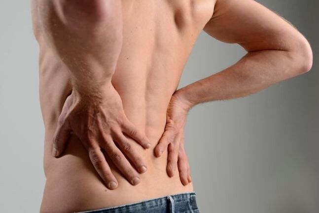 болки в гърба с простатит